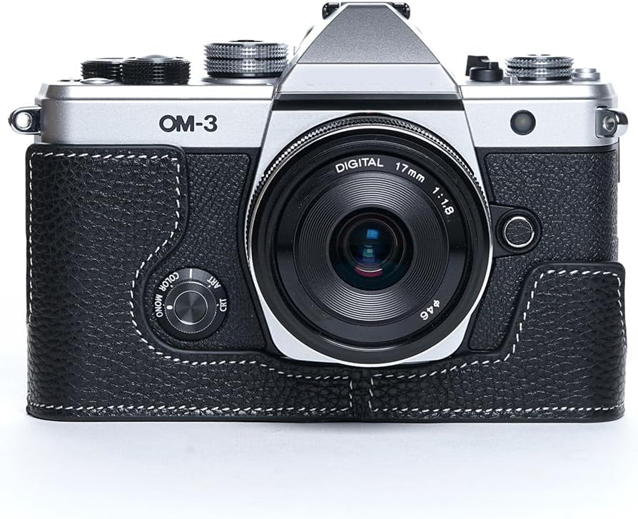 OM SYSTEM OM-3にぴったりのレザーカバー｜おしゃれと機能性を両立したおすすめを紹介
